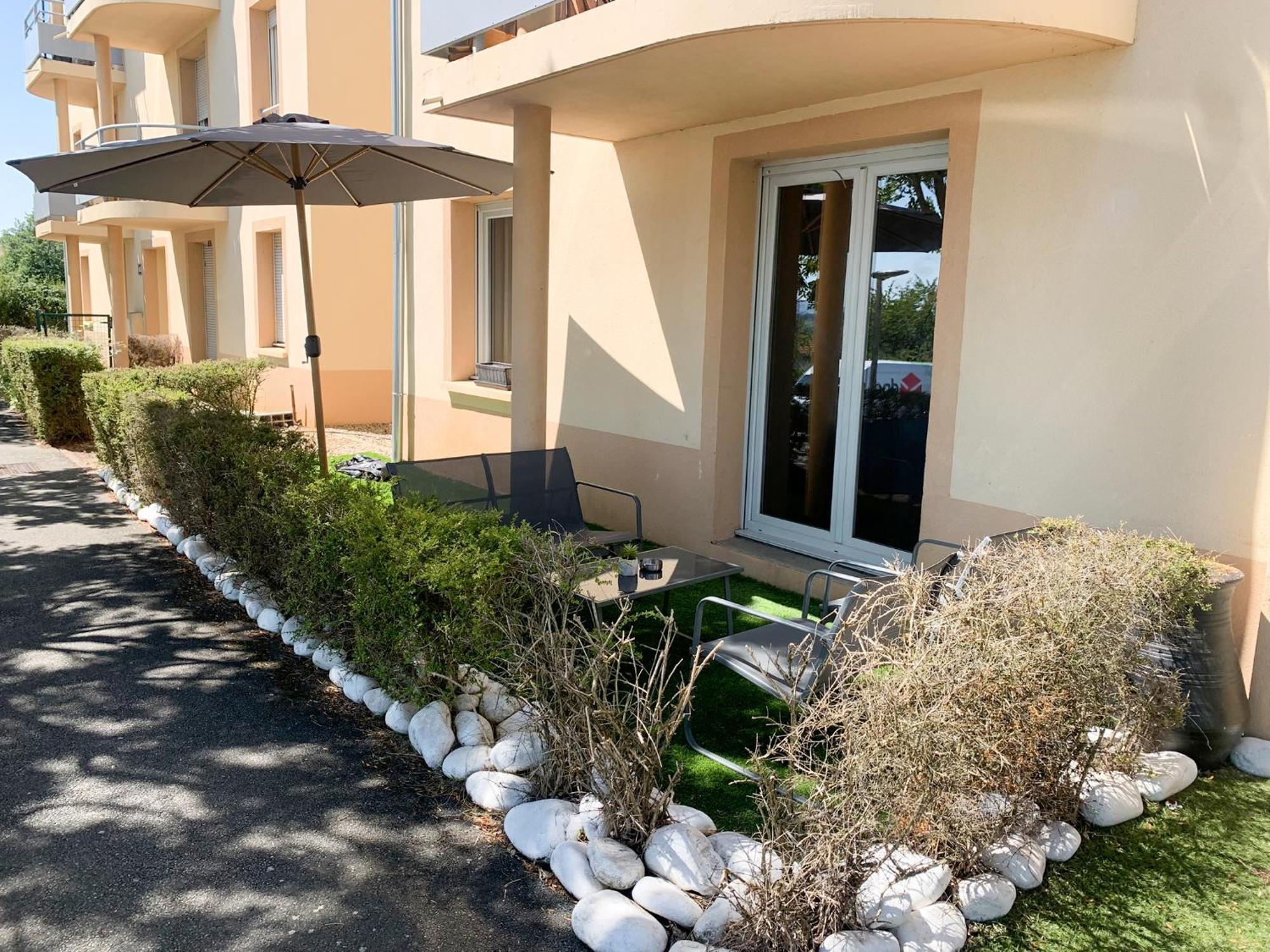 Limas Appartement Les Hauts Du Beaujolais מראה חיצוני תמונה